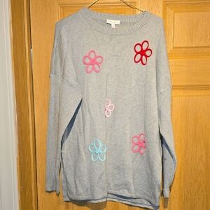 crown & ivy Light Gray Crewneck Sweater with Multicolor Flower Appliqués